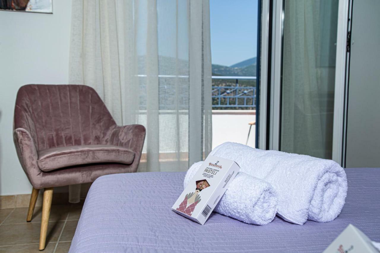 Antigone Apartments Argostoli المظهر الخارجي الصورة